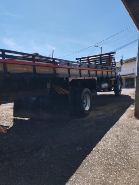 MERCEDES-BENZ 1513 , Foto 2