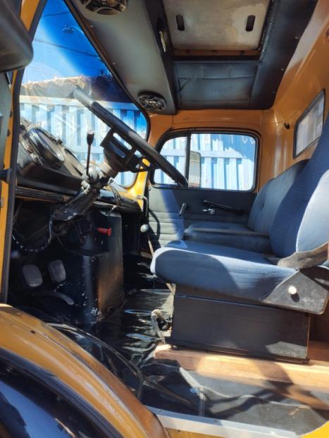 MERCEDES-BENZ 1513 , Foto 3