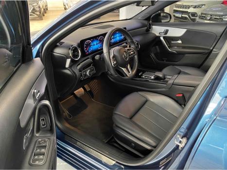 MERCEDES-BENZ A 200 Sedan , Foto 8