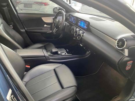 MERCEDES-BENZ A 200 Sedan , Foto 13