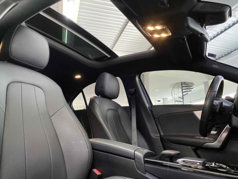 MERCEDES-BENZ A 200 Sedan , Foto 14