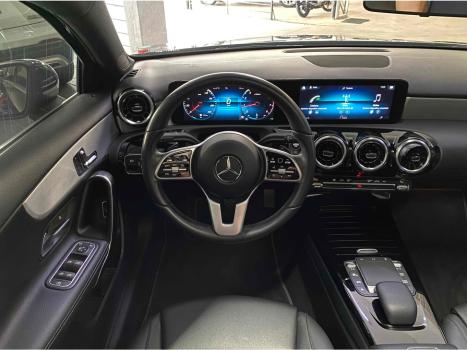 MERCEDES-BENZ A 200 Sedan , Foto 15