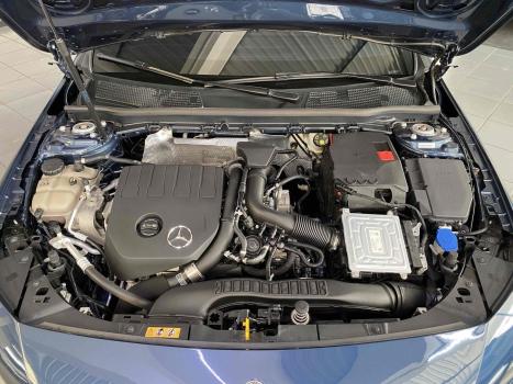 MERCEDES-BENZ A 200 Sedan , Foto 18