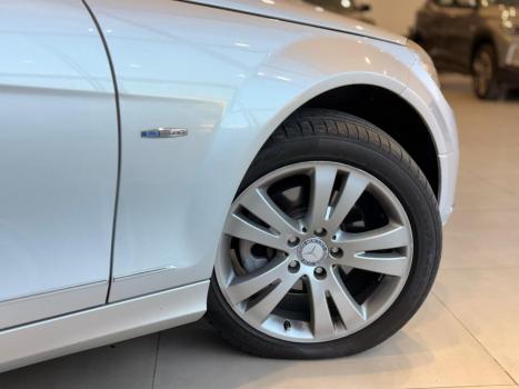 MERCEDES-BENZ C 200 Touring 1.8 16V 4P CGI AVANTGARDE AUTOM�TICO, Foto 10