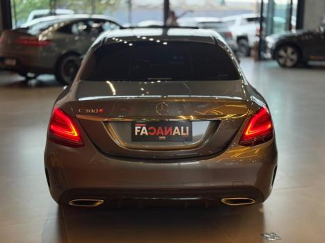 MERCEDES-BENZ C 300 2.0 16V 4P CGI ANNIVERSARY EDITION 7G-TRONIC AUTOMÁTICO, Foto 7 MERCEDES-BENZ C 300 2.0 16V 4P CGI ANNIVERSARY EDITION 7G-TRONIC AUTOMÁTICO, Foto 7