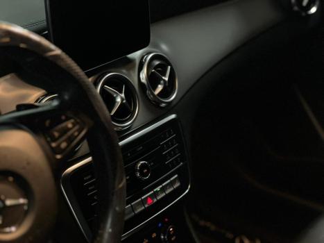 MERCEDES-BENZ GLA 200 1.6 16V 4P FLEX CGI ENDURO TURBO AUTOMTICO, Foto 10