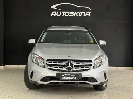 MERCEDES-BENZ GLA 200 1.6 16V 4P FLEX CGI STYLE TURBO AUTOMTICO, Foto 4