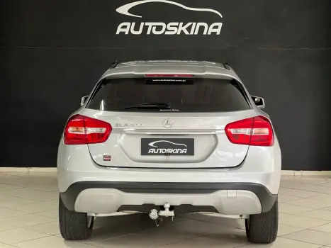 MERCEDES-BENZ GLA 200 1.6 16V 4P FLEX CGI STYLE TURBO AUTOMTICO, Foto 5