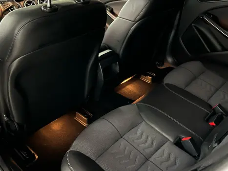 MERCEDES-BENZ GLA 200 1.6 16V 4P FLEX CGI STYLE TURBO AUTOMTICO, Foto 12