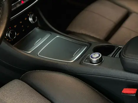 MERCEDES-BENZ GLA 200 1.6 16V 4P FLEX CGI STYLE TURBO AUTOMTICO, Foto 16