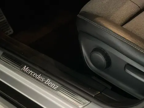 MERCEDES-BENZ GLA 200 1.6 16V 4P FLEX CGI STYLE TURBO AUTOMTICO, Foto 19