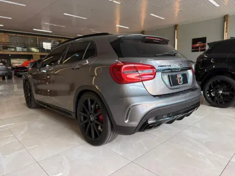 MERCEDES-BENZ GLA 45 AMG 2.0 16V 4P TURBO AUTOM�TICO, Foto 4