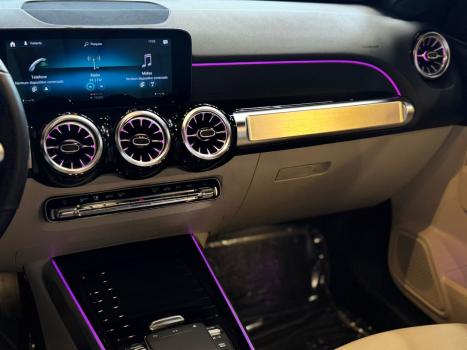 MERCEDES-BENZ GLB 200 , Foto 12