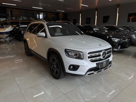 MERCEDES-BENZ GLB 200 , Foto 2