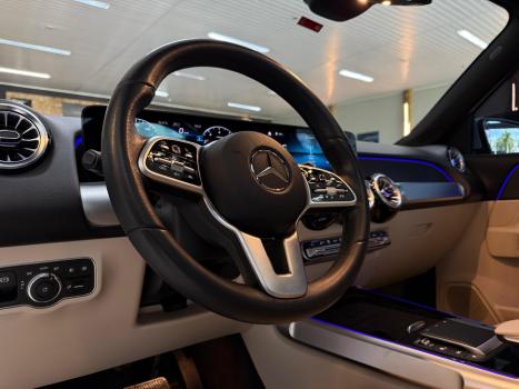 MERCEDES-BENZ GLB 200 , Foto 5