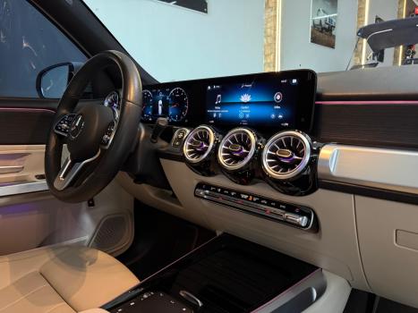 MERCEDES-BENZ GLB 200 , Foto 9