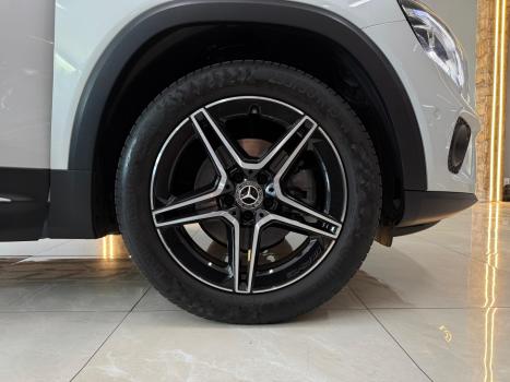 MERCEDES-BENZ GLB 200 , Foto 14
