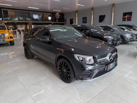 MERCEDES-BENZ GLC 250 2.0 16V 4P CGI 4MATIC SPORT COUP� 9G-TRONIC AUTOM�TICO, Foto 2