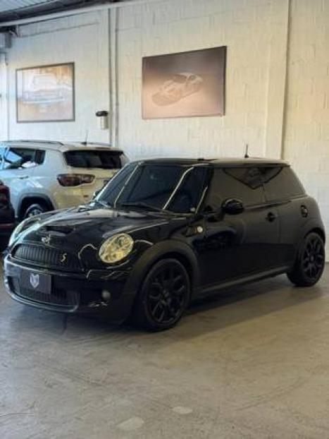 MINI Cooper 1.6 16V S TURBO AUTOM�TICO, Foto 2