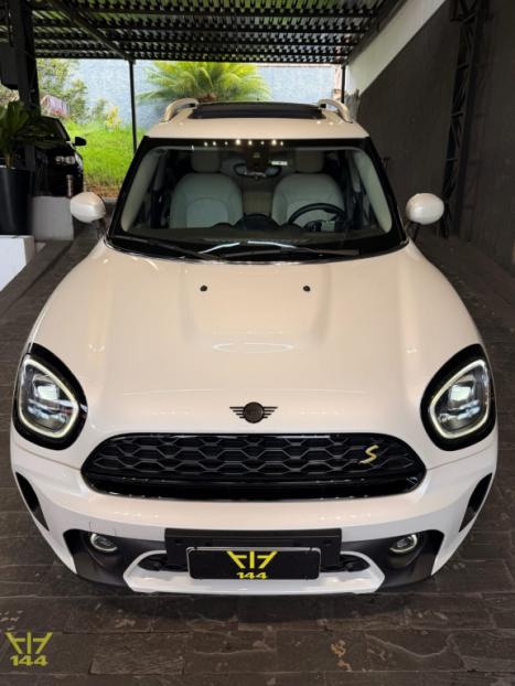 MINI Countryman 1.5 12V 4P COOPER S E TOP ALL4 HYBRIDO TWINPOWER TURBO STEPTRONIC AUTOMÁTICO, Foto 2
