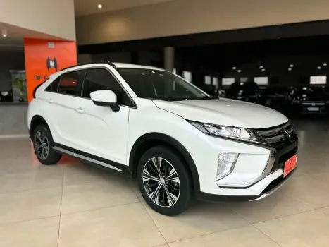 MITSUBISHI Eclipse Cross 1.5 16V 4P MIVEC HPE-S AWD TURBO AUTOM�TICO CVT, Foto 3