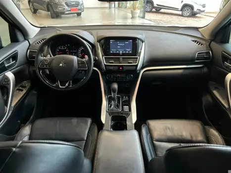 MITSUBISHI Eclipse Cross 1.5 16V 4P MIVEC HPE-S AWD TURBO AUTOM�TICO CVT, Foto 17