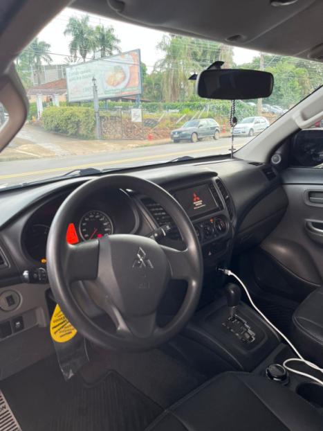 MITSUBISHI L 200 2.5 GLS SPORT 4X4 TURBO DIESEL INTERCOOLER CABINE DUPLA, Foto 2