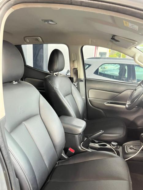 MITSUBISHI L 200 2.5 GLS SPORT 4X4 TURBO DIESEL INTERCOOLER CABINE DUPLA, Foto 5