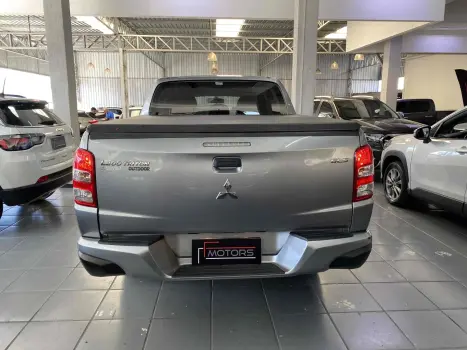 MITSUBISHI L 200 Triton , Foto 5