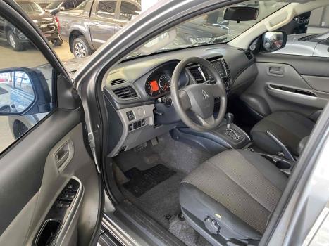 MITSUBISHI L 200 Triton , Foto 8