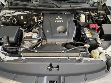 MITSUBISHI L 200 Triton , Foto 16