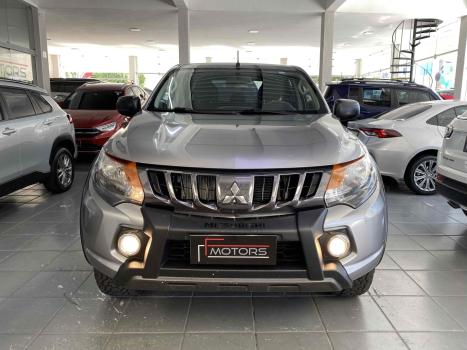 MITSUBISHI L 200 Triton , Foto 2