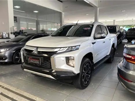 MITSUBISHI L 200 Triton 2.4 16V SPORT HPE 4X4 CABINE DUPLA TURBO DIESEL AUTOM�TICO, Foto 1