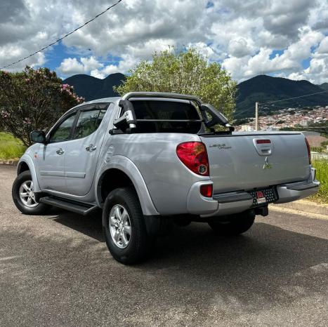 MITSUBISHI L 200 Triton 3.2 16V HPE 4X4 CABINE DUPLA TURBO DIESEL INTERCOOLER AUTOM�TICO, Foto 6