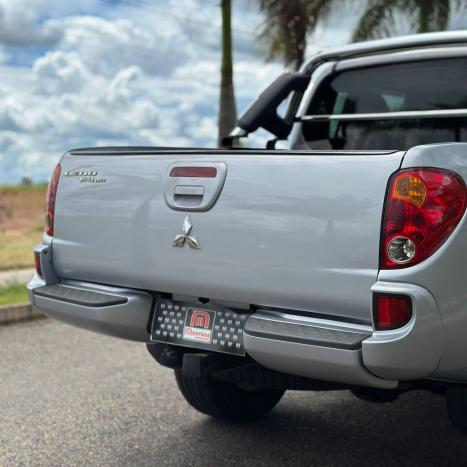 MITSUBISHI L 200 Triton 3.2 16V HPE 4X4 CABINE DUPLA TURBO DIESEL INTERCOOLER AUTOM�TICO, Foto 9