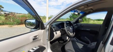 MITSUBISHI L 200 Triton 3.2 16V HPE 4X4 CABINE DUPLA TURBO DIESEL INTERCOOLER AUTOM�TICO, Foto 9