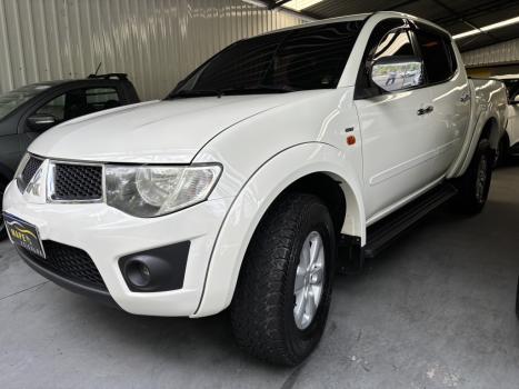 MITSUBISHI L 200 Triton 3.2 16V HPE 4X4 CABINE DUPLA TURBO DIESEL INTERCOOLER AUTOM�TICO, Foto 3