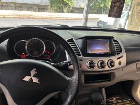MITSUBISHI L 200 Triton 3.2 16V HPE 4X4 CABINE DUPLA TURBO DIESEL INTERCOOLER AUTOM�TICO, Foto 12