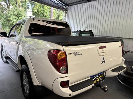 MITSUBISHI L 200 Triton 3.2 16V HPE 4X4 CABINE DUPLA TURBO DIESEL INTERCOOLER AUTOM�TICO, Foto 14