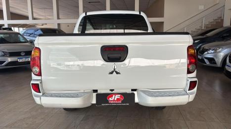 MITSUBISHI L 200 Triton 3.2 16V GL 4X4 CABINE DUPLA TURBO DIESEL INTERCOOLER, Foto 6