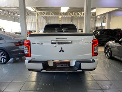 MITSUBISHI L 200 Triton 2.4 16V SPORT HPE 4X4 CABINE DUPLA TURBO DIESEL AUTOM�TICO, Foto 5