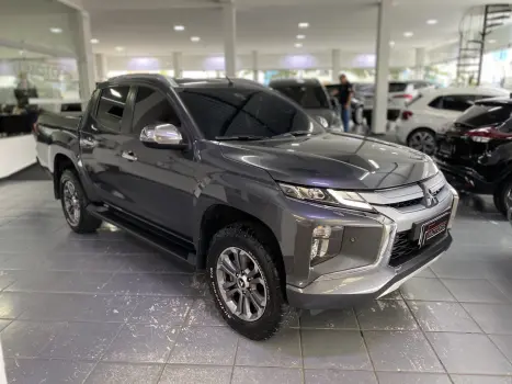 MITSUBISHI L 200 Triton , Foto 3