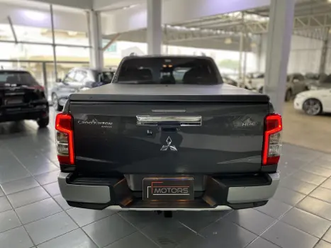 MITSUBISHI L 200 Triton , Foto 5