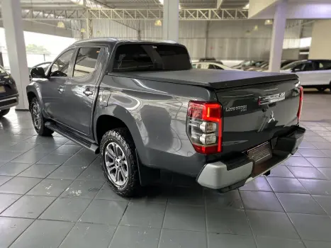 MITSUBISHI L 200 Triton , Foto 6