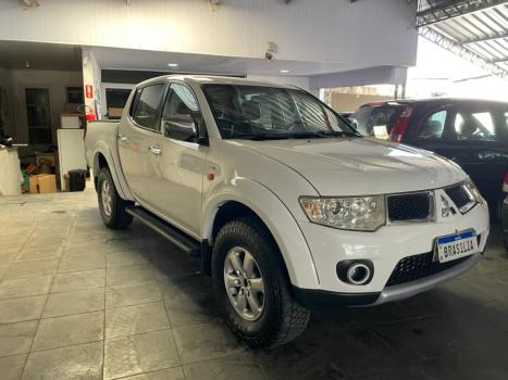 MITSUBISHI L 200 Triton 3.2 16V HPE 4X4 CABINE DUPLA TURBO DIESEL INTERCOOLER AUTOM�TICO, Foto 4