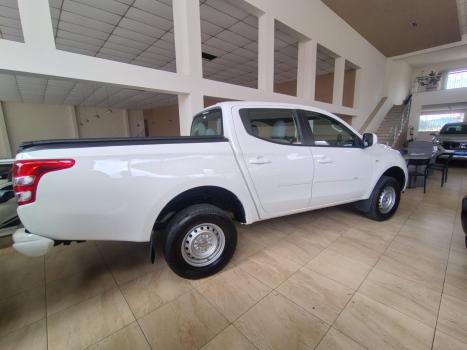 MITSUBISHI L 200 Triton 2.4 16V SPORT GL CABINE DUPLA TURBO DIESEL, Foto 4