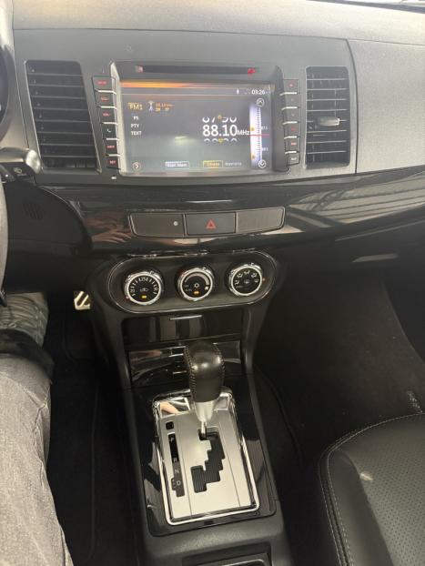 MITSUBISHI Lancer 2.0 16V 4P GT, Foto 14
