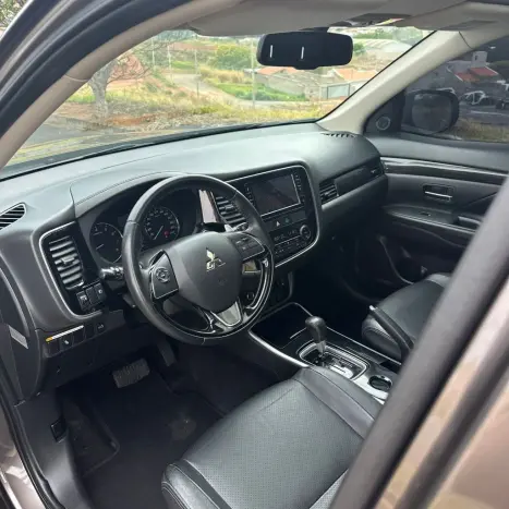 MITSUBISHI Outlander 2.0 16V 4P AUTOMTICO, Foto 13