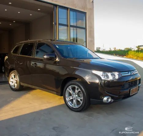 MITSUBISHI Outlander 2.0 16V 4P AUTOMTICO, Foto 2