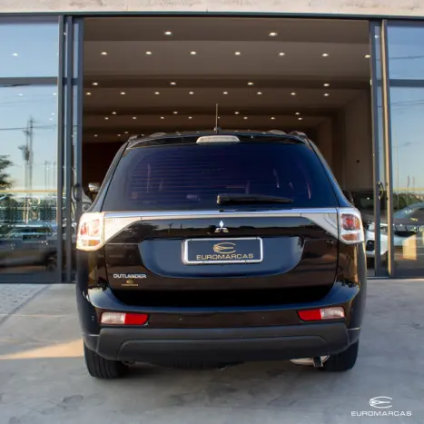 MITSUBISHI Outlander 2.0 16V 4P AUTOMTICO, Foto 6